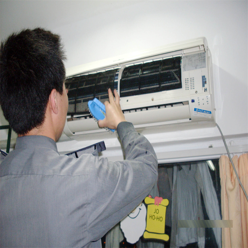 深圳罗湖布心别墅空调从里面漏水维修